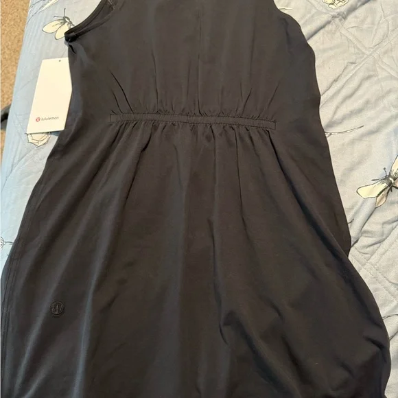 Lululemon Organic-Cotton Cinch Waist Dress - Picture 2 of 3